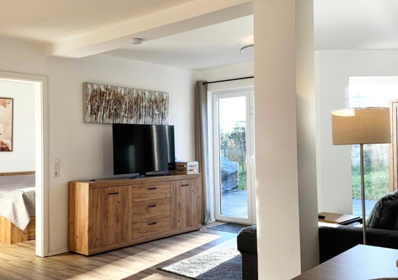 Greenhouse Living Apartment Nivis Mit Garten - 4 Minuten Nach Winterberg - Wandern, Mountainbike Fahren - Natur Geniessen 메데바흐 외부 사진